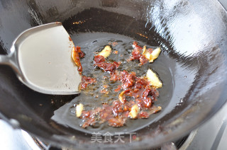 Sour and Spicy Crispy Pork Skin recipe