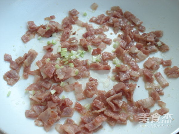 Bacon Diced Vegetables Xiaowotou recipe