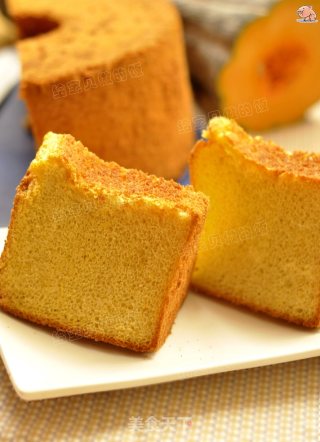 Pumpkin Chiffon Cake recipe