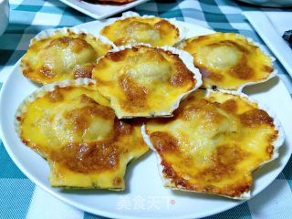 Baked Scallops with Cheese recipe