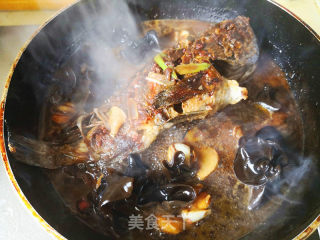 Braised Black Fish in Sauce recipe