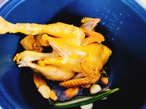 [salt-baked Chicken] Cantonese People Like It, The Simple Method of Rice Cooker, Easy and Delicious recipe