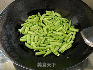 Stir-fried String Beans recipe