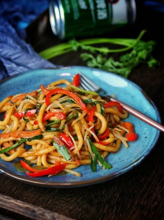 Stir-fried Udon with Chopped Pepper recipe