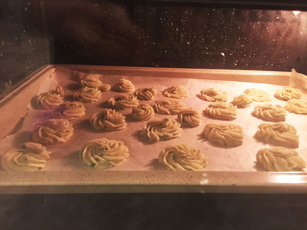 Scallion Savoury Cookies recipe