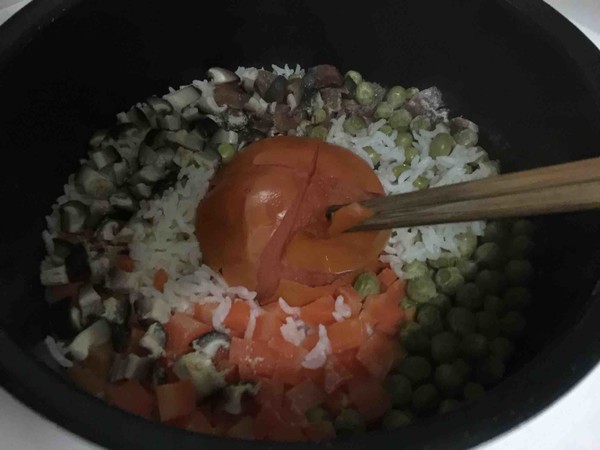 Rice Cooker with Tomato and Mixed Vegetables Stewed Rice recipe