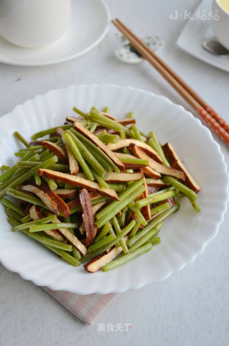 Stir-fried Wormwood with Wormwood recipe