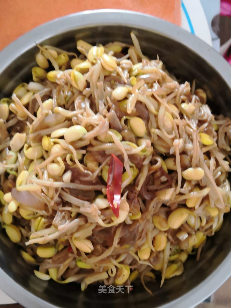 Fried Enoki Mushroom with Soybean Sprouts recipe