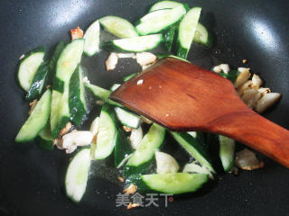 Stir-fried Bean Tendons with Cucumber recipe