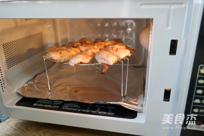 Microwave Salt and Pepper Chicken Wings recipe