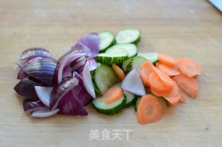 Fresh Vegetable Salad with Fungus recipe