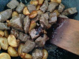 Black Garlic Beef Cubes-tianjin Local Cuisine recipe