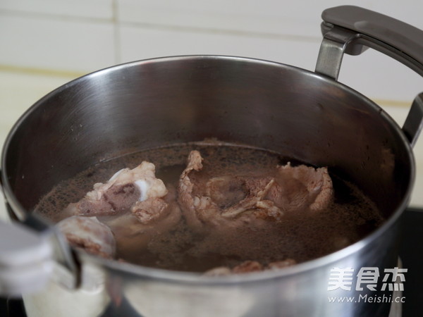 Lotus Root Tongue Soup recipe