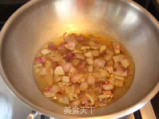 [onion and Carrot Soup] Use Leftover Grated Radish to Create A Delicious Soup recipe