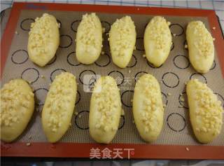 Golden Potato Crispy Bread--hand Kneading recipe