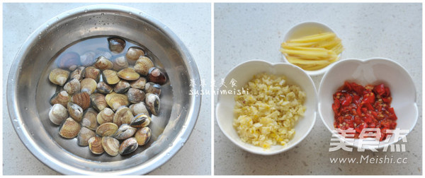 Fried Clams with Chopped Pepper recipe