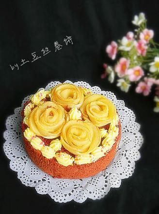 Red Velvet Apple Rose Cake