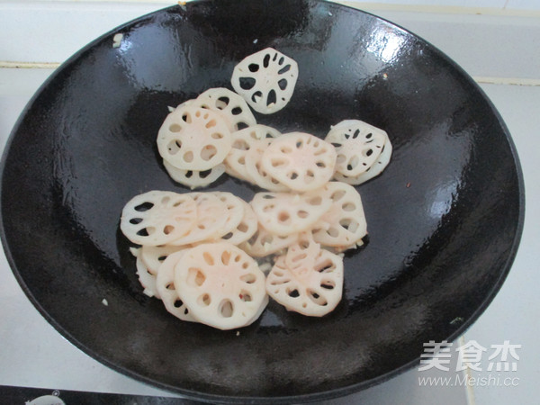 Spicy Lotus Root Slices recipe