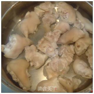 Three Delicacies with Three Birds with One Stone to Protect Against Cold and Tonic Gum Yuan and Delicious ------- Mom's Hoof Flower recipe