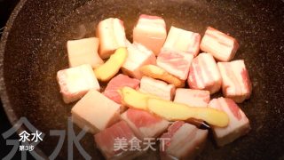 Braised Pork with Plum Dried Vegetables (with Lotus Leaf Cake) recipe