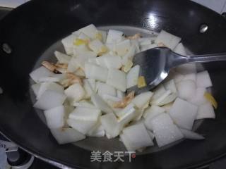 Braised Radish with Konjac Sliced Pork recipe