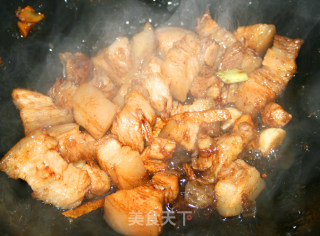 [taji Pot] [sweet Like A Flower] [the Meat You Want to Eat After Eating It] Sprite Braised Pork recipe