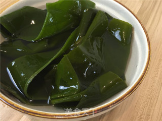 Seaweed Pork Ribs Soup recipe