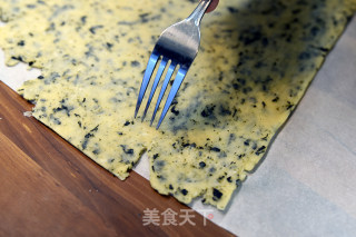 How to Make Seaweed Soda Crackers recipe