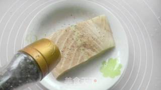 【lemon Fragrant Sturgeon Pieces】 recipe