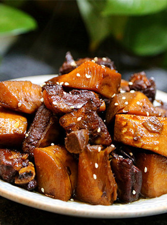 Braised Pork Ribs with Spring Bamboo Shoots