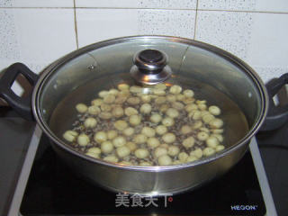 Longan and Lotus Seed Honey Glutinous Porridge recipe