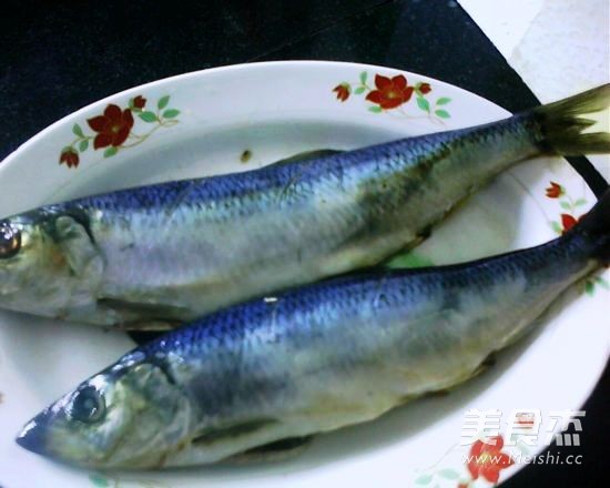 Braised Herring with Scallions recipe