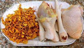 Winter Warming-stewed Chicken with Cordyceps Flower recipe