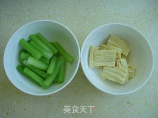 Pork Knuckle and Sea Cucumber recipe