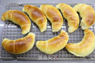 Croissant Buns recipe