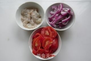 Nutritious and Delicious-hollow Noodles with Shrimp and Tomato recipe