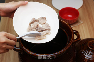 Guangdong Lao Huo Liang Soup-cordyceps Flower, American Ginseng and Shiitake Mushroom Soup recipe