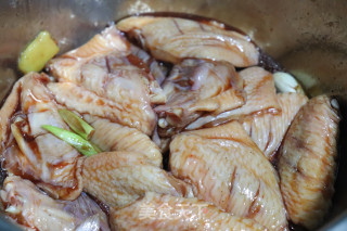 Chicken Wings with Barbecued Pork Sauce recipe