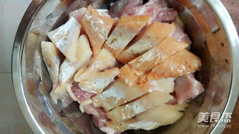 Steamed Pork Ribs with Salted Fish recipe