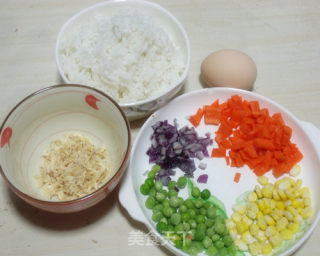 Colorful Curry Omelet Rice recipe