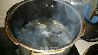 Seaweed Pork Ribs Soup recipe