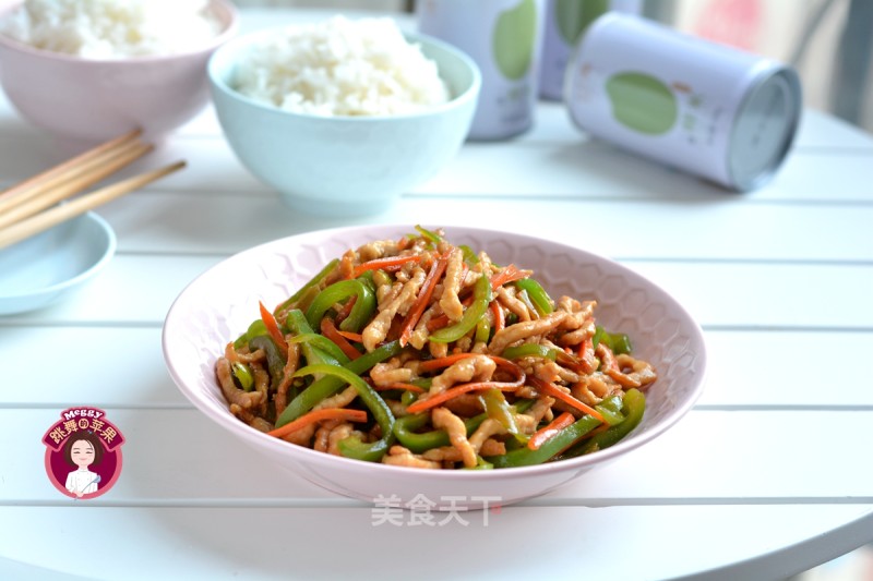 Shredded Pork with Green Pepper and Carrot recipe