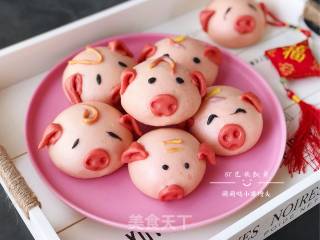 Cute Little Pig Buns recipe