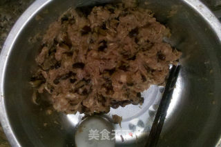 Steamed Dumplings with Mushroom and Pork recipe