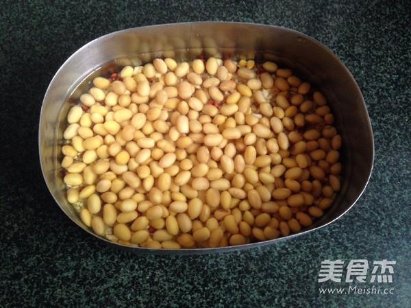 Soymilk with Brown Sugar and Whole Grains recipe