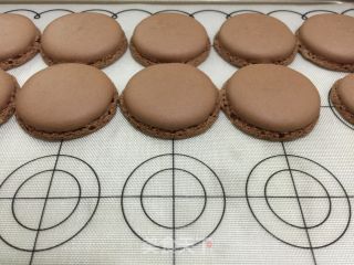 Coco Macaron recipe