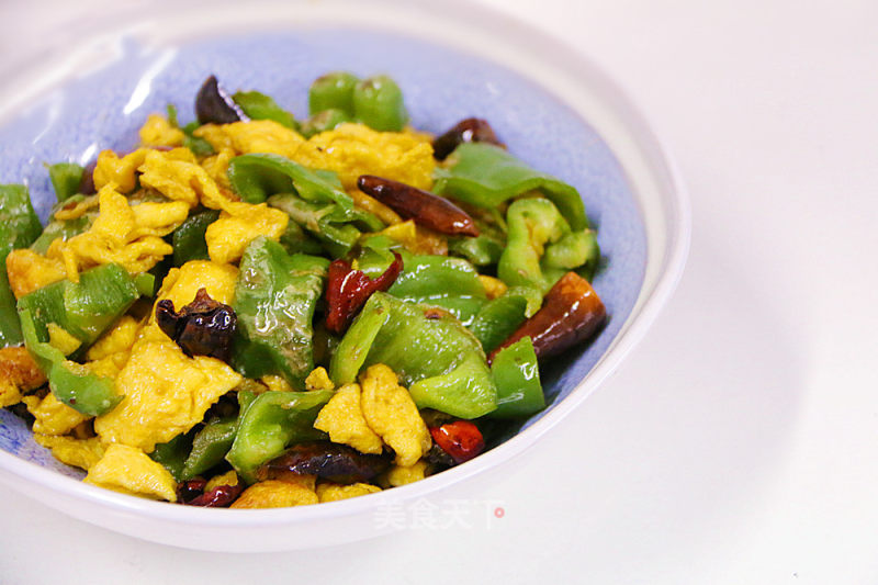 Scrambled Eggs with Green Peppers