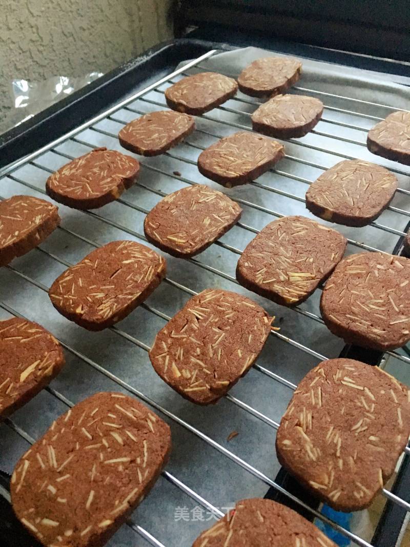 Cocoa Almond Chip Cookies recipe