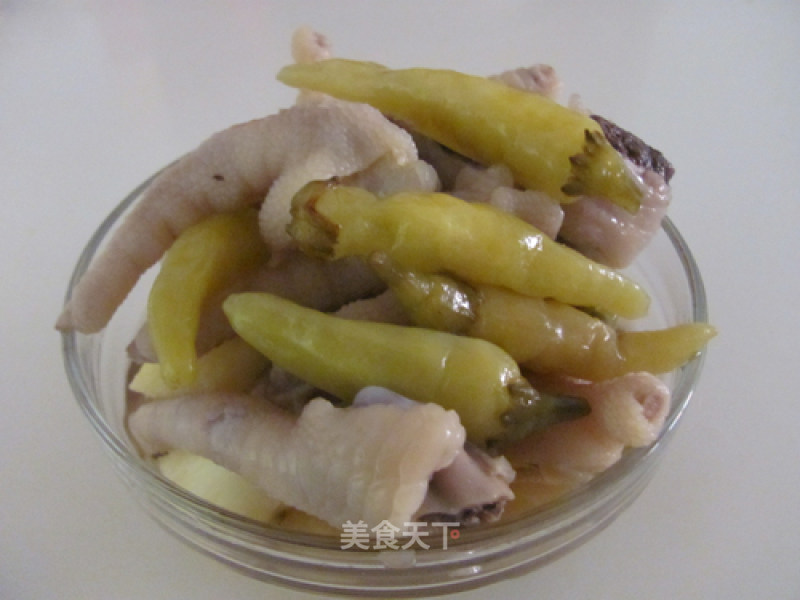 Pickled Pepper Chicken Feet recipe