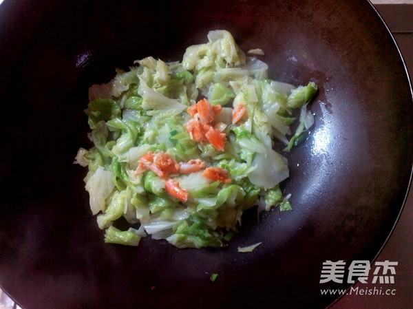 Stir-fried Shrimp with Cabbage recipe